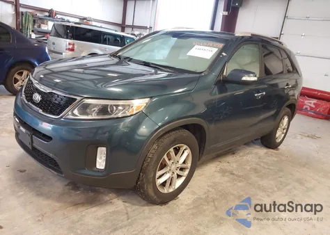2014 Kia Sorento Lx z USA, uszkodzony, nr VIN 5XYKT3A62EG439092